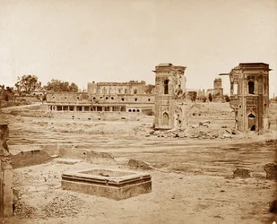 Gesamtansicht der Residenz, Lucknow